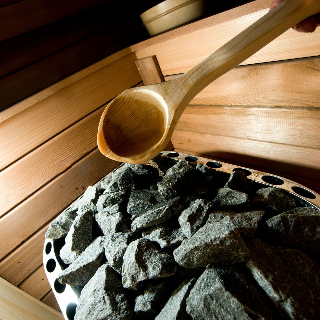 Traditional Wood-Burning Sauna vs. Electric Sauna